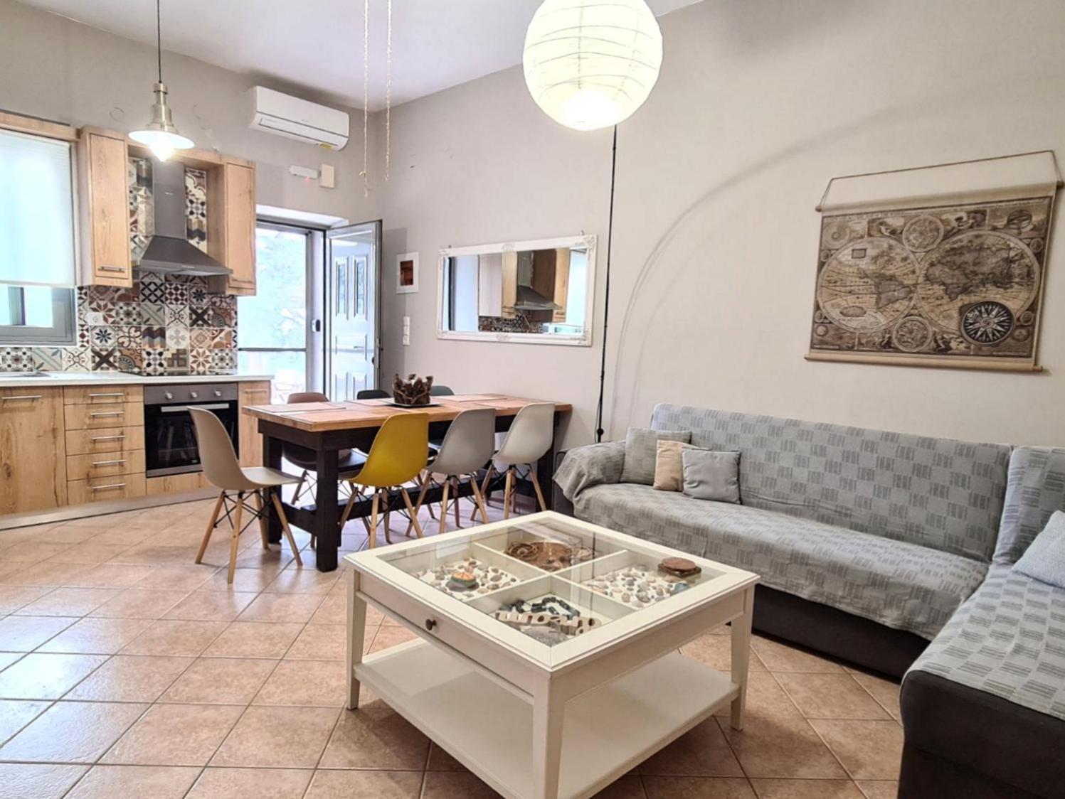 Colimbos Accommodation, 2 Min From The Beach Sfinarion Exterior photo