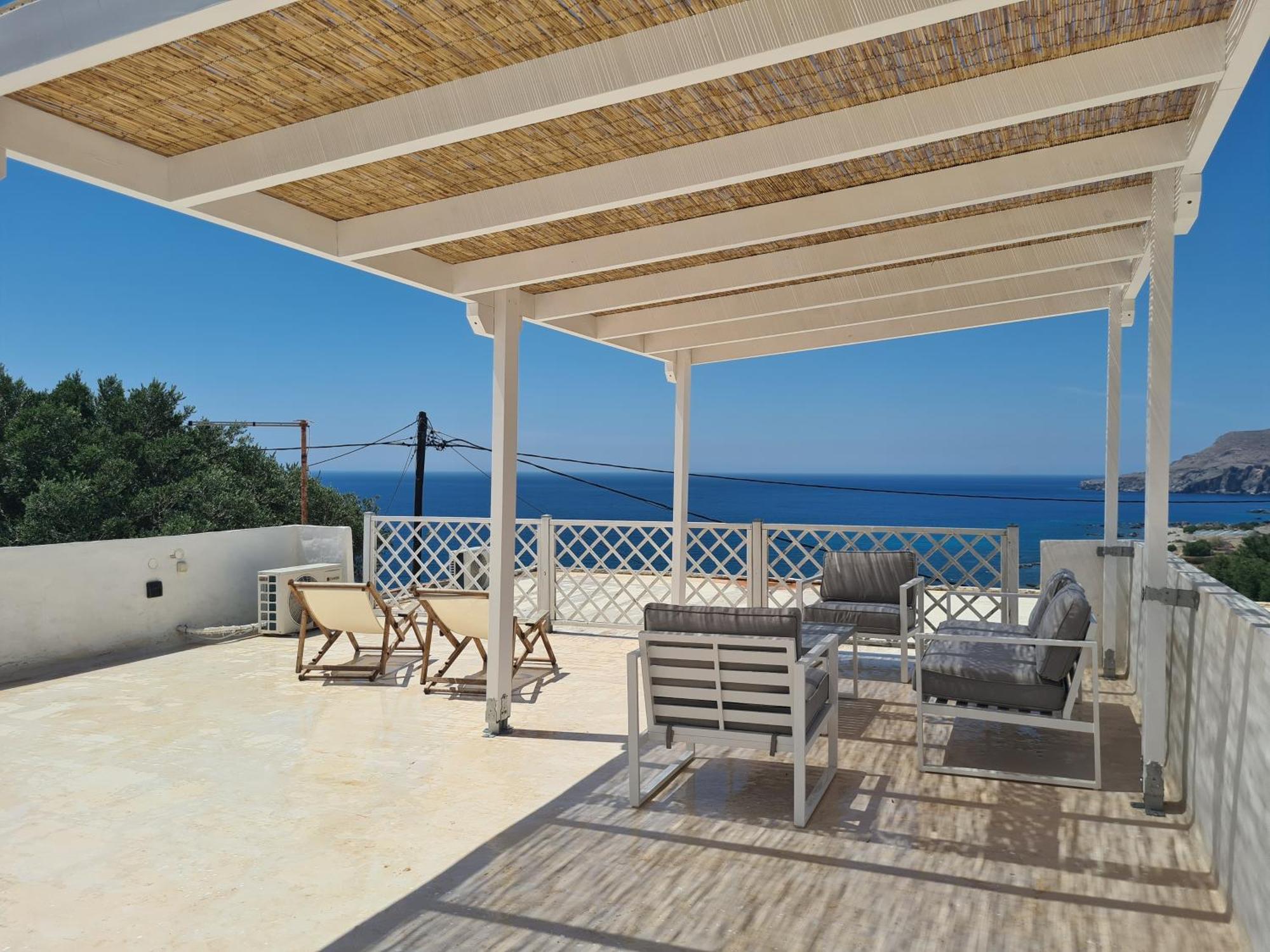 Colimbos Accommodation, 2 Min From The Beach Sfinarion Exterior photo